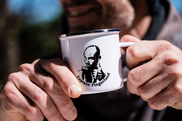 Captain Fingerfood Emaille Tasse für den erholsamen Kaffeemoment